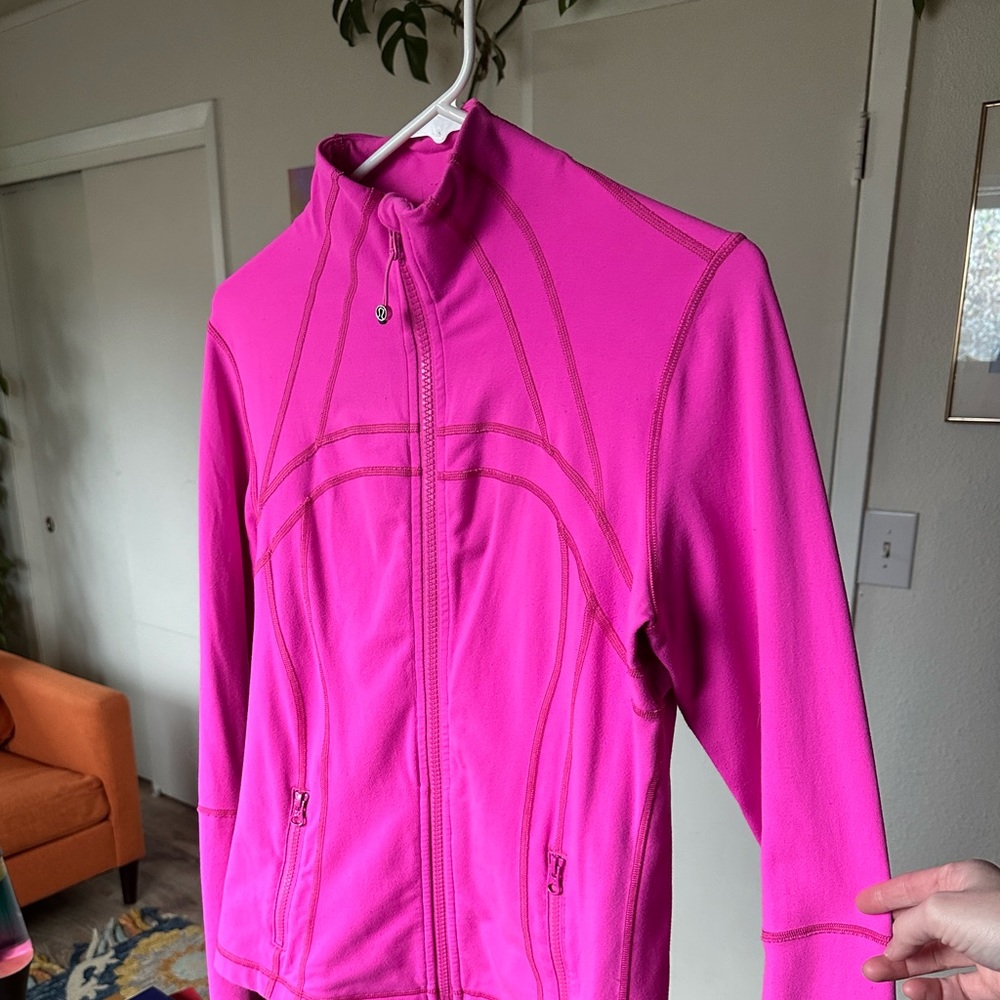 Lululemon Define Cropped jacket
